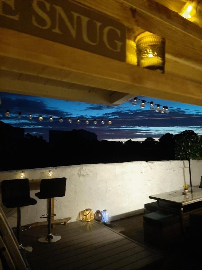 Stunning Riverside Town House With Views Ayrshire 格文 外观 照片